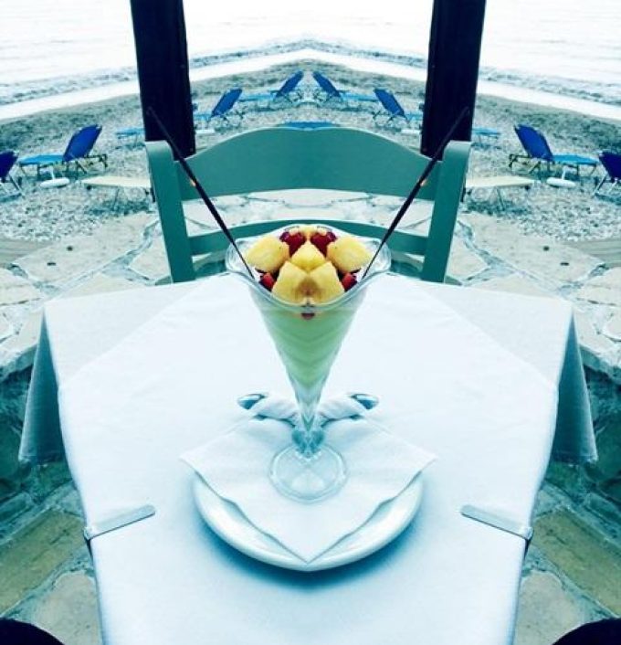 Restaurant Taverna Bar | Acharavi Corfu | The Spot Cocktail Bar - greekcatalog.net