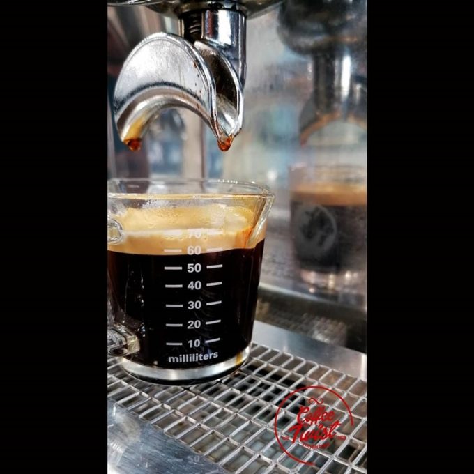 ΚΑΦΕ ΕΣΤΙΑΤΟΡΙΟ ΕΛΛΗΝΙΚΟ | COFFEE TWIST --- greekcatalog.net