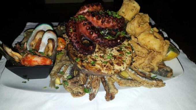 Taverna Restaurant Cafe Bar | Chania Old Port Crete | Gallini - greekcatalog.net