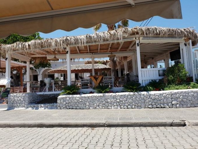 Restaurant Lounge Bar Club | Kamari Santorini Cyclades | Mango Bar Restaurant - greekcatalog.net