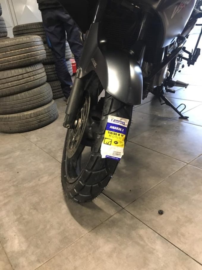 Tires change, repairs shop-mobile tire workshop | Paiania Attica | Tires Leonidas - greekcatalog.net